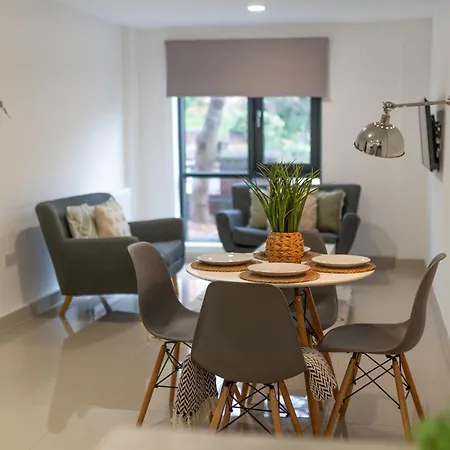 Leeds 3 Bed Flat *